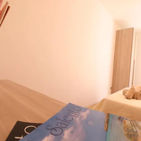 Nicole In Salento 5 Posti *