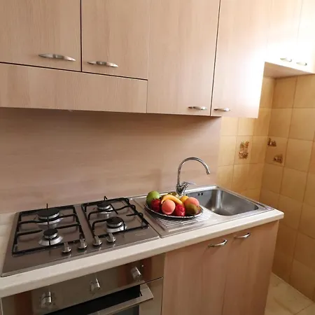 Nicole In Salento 5 Posti *