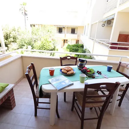 Nicole In Salento 5 Posti Apartamento *