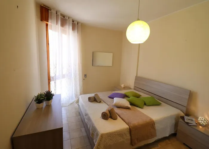 Nicole In Salento 5 Posti